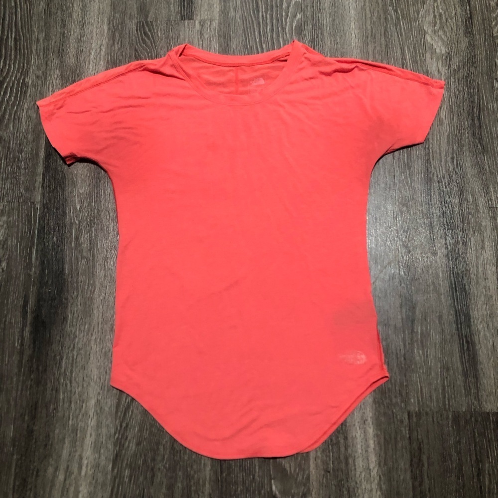 The North Face Reaxion Training Tee | Coral Pink | XS
